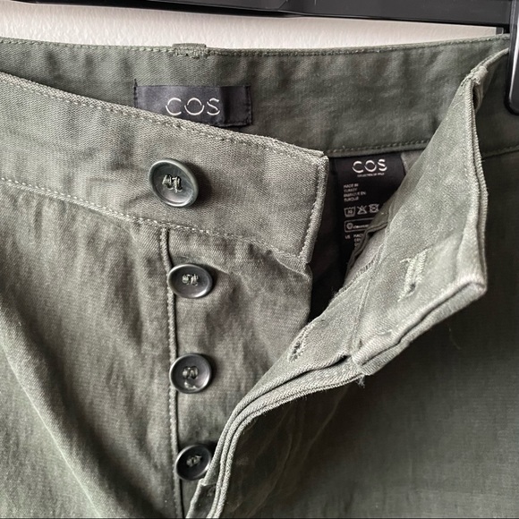 COS track pants in khaki - Picture 8 of 12